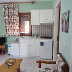 Melina 1 Κοίνυρα