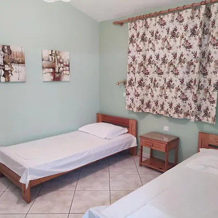 Apartment Melina 1 Koinira